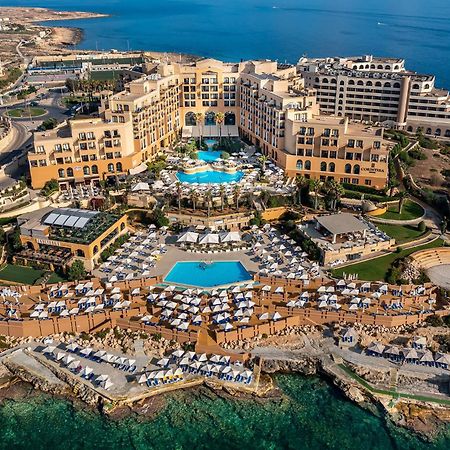 Corinthia Hotel St. George’s Bay San Giuliano Esterno foto The St George's Bay Hotel