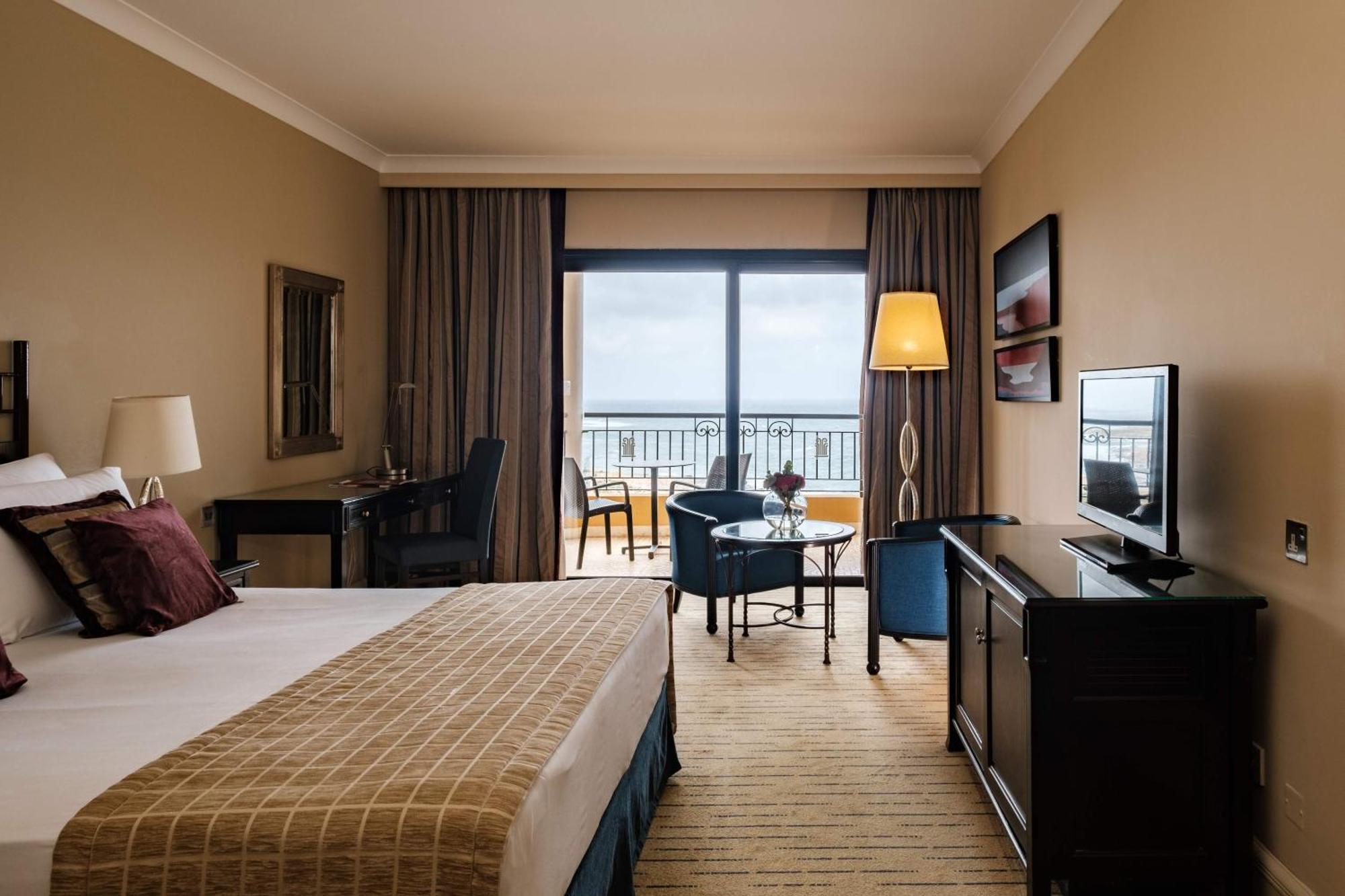 Corinthia Hotel St. George’s Bay San Giuliano Esterno foto