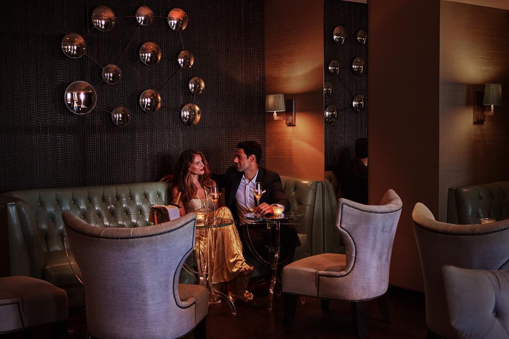 Corinthia Hotel St. George’s Bay San Giuliano Esterno foto The Bar