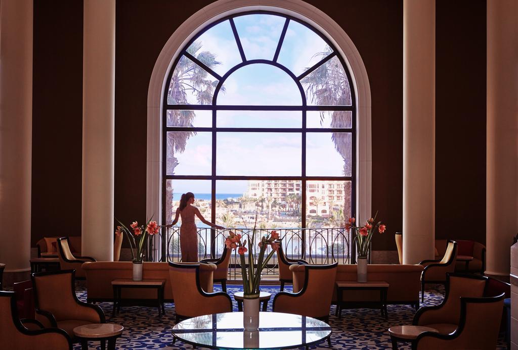 Corinthia Hotel St. George’s Bay San Giuliano Esterno foto The lobby